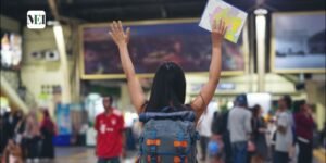 Sharjah Airport with Over 390,000 People Passing Through in a Single Week Before UAE Schools Reopen